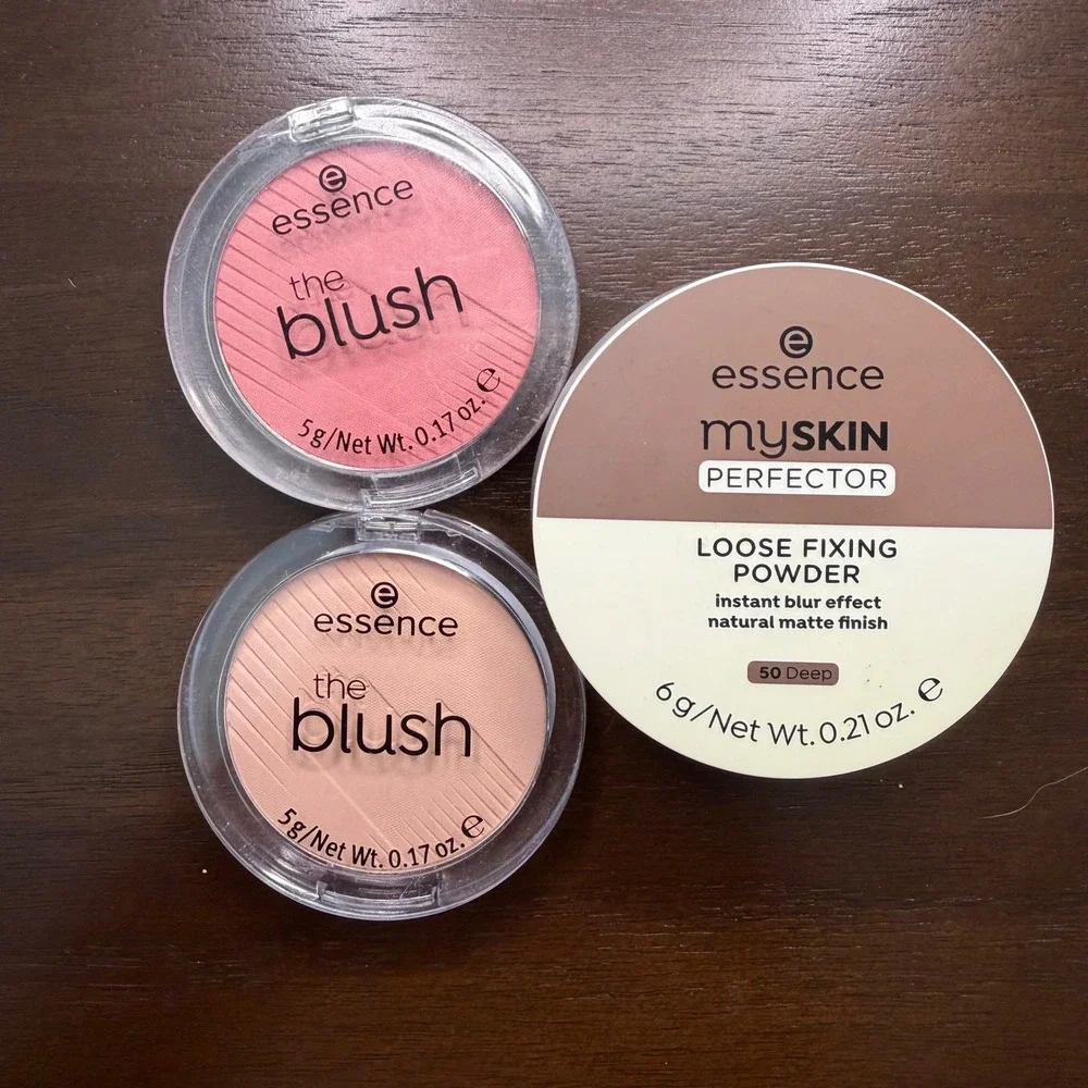 New Essence The Blush and MySkin Perfector Loose Powder Bundle